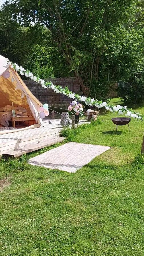 Hopgarden Glamping - Luxury 6M Bell Tent Wadhurst Exterior foto